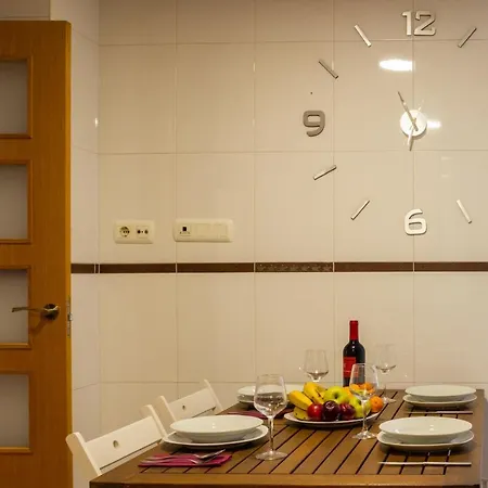 Medinaceli Airco, Wifi And Free Parking Apartment Valencia